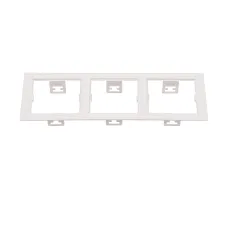 214536 Рамка DOMINO Triple QUADRO MR16 БЕЛЫЙ (в комплекте)