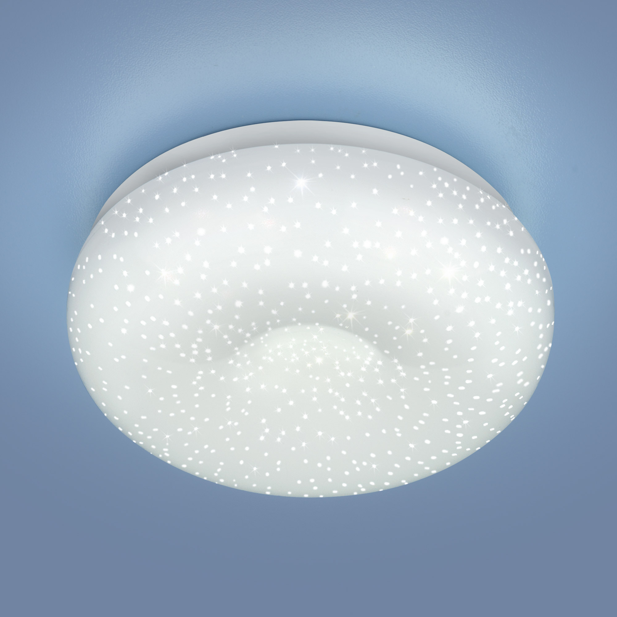 Встраиваемый потолочный светодиодный светильник 9910 LED 8W WH белый Встраиваемый потолочный светодиодный светильник 9910 LED 8W WH белый