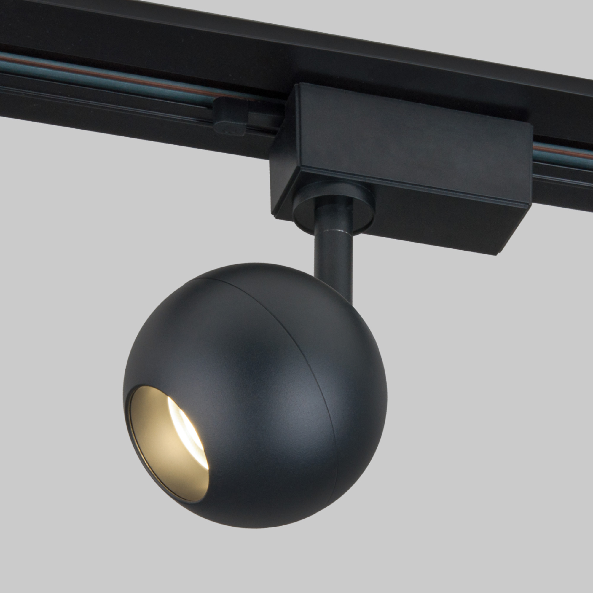 Трековый светодиодный светильник для однофазного шинопровода Ball Черный 8W 4200K LTB76 Трековый светодиодный светильник для однофазного шинопровода Ball Черный 8W 4200K LTB76