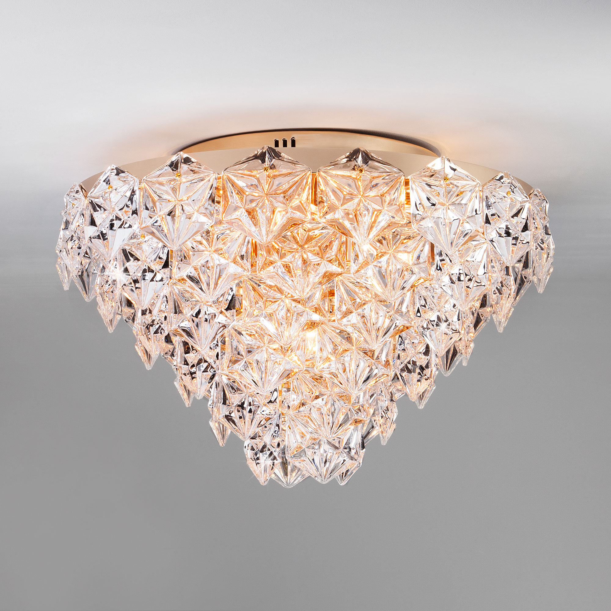 Потолочная люстра с хрусталем 296/12 Strotskis Потолочная люстра с хрусталем 296/12 Strotskis