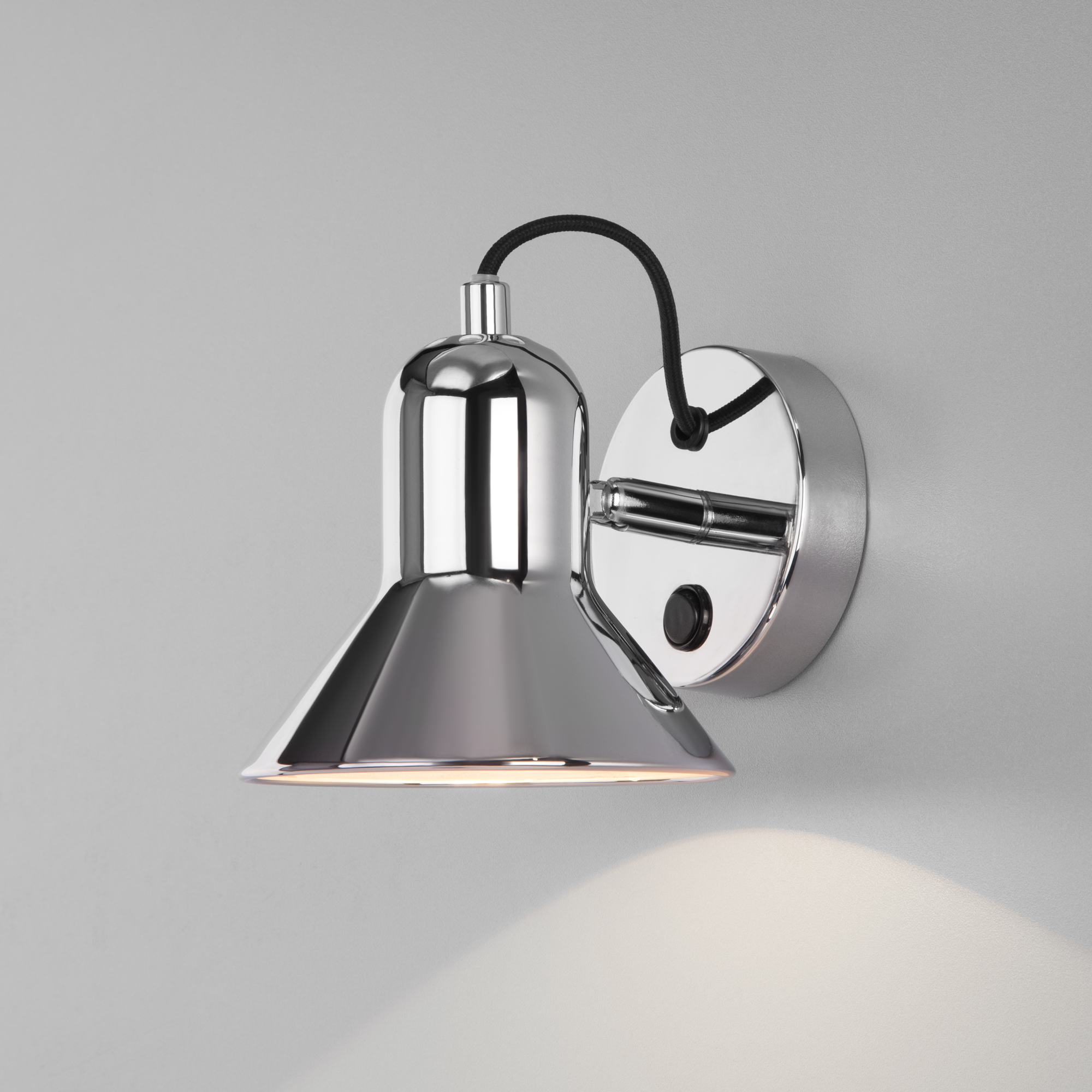 Настенный светильник с выключателем 20082/1 хром Настенный светильник с выключателем 20082/1 хром